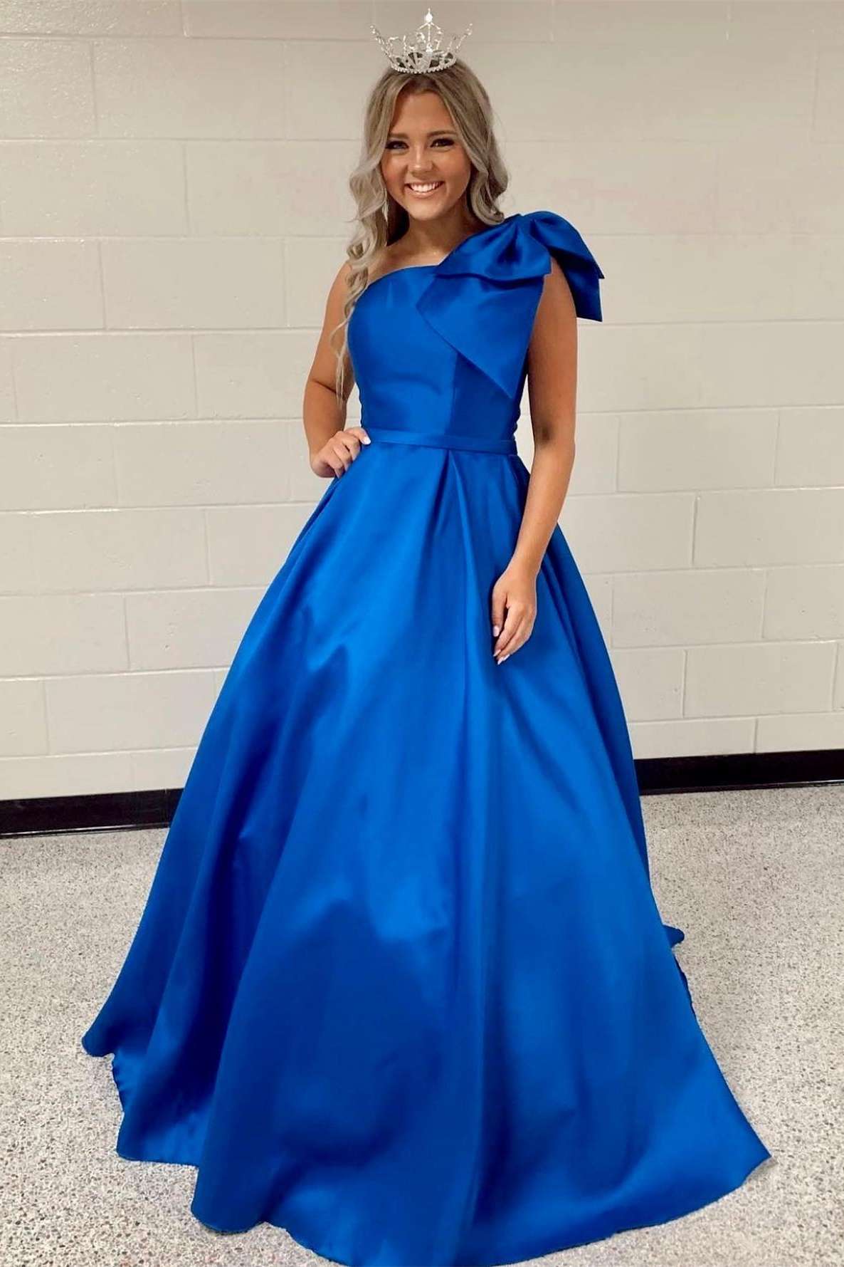 dressimeDressime A Line One-Shoulder Satin Prom Dress with Bow