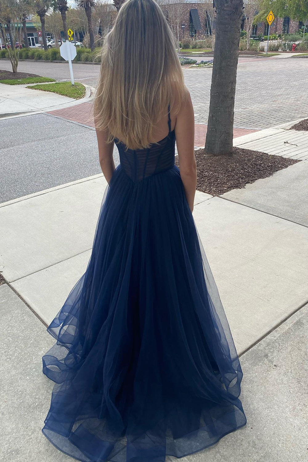 dressimeA Line Spaghetti Straps Tulle Long Prom Dress With Slit