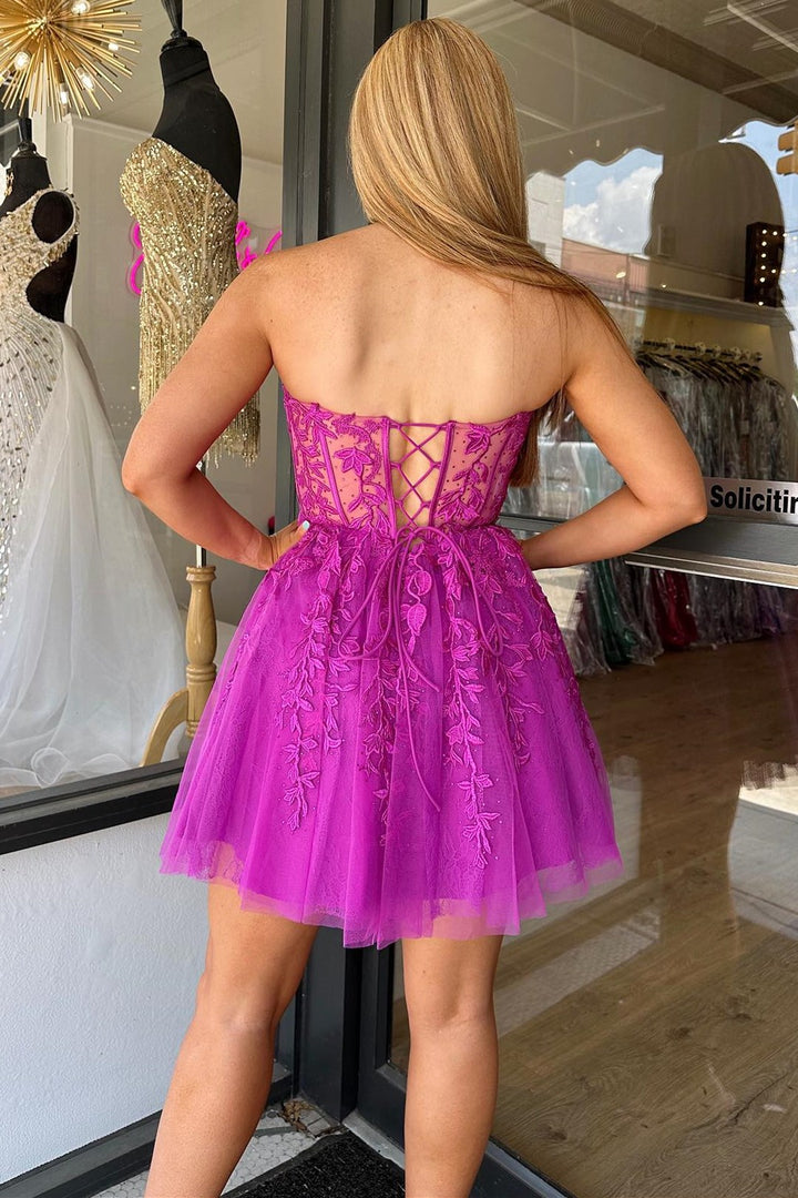 dressimeA-Line Strapless Tulle Short Homecoming Dresses with Appliques