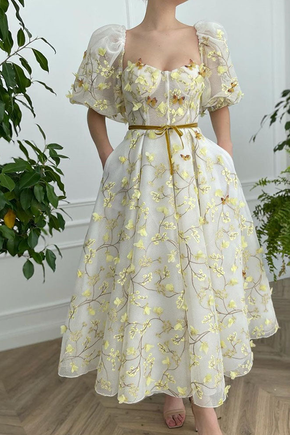 dressimeA Line Sweetheart Short Sleeves Tulle 3D Flowers Appliques Butterfly Homecoming Dresses with Pockets