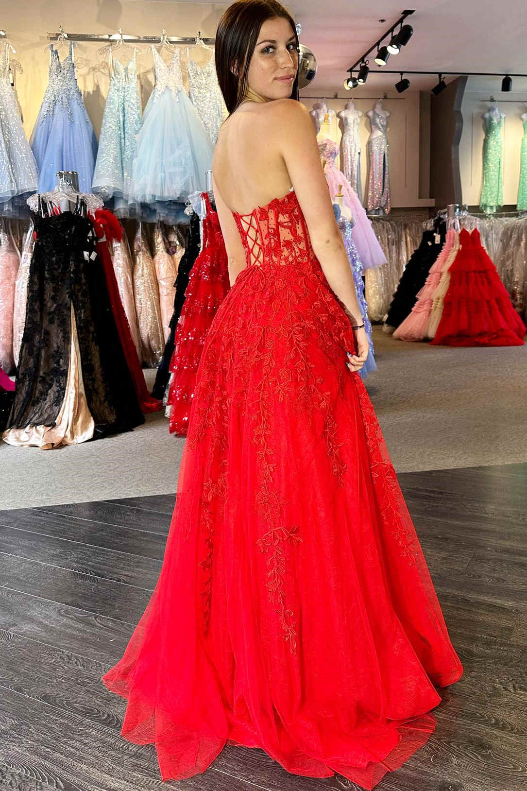 dressimeA-Line Sweetheart Tulle Corset Long Prom Dresses With Appliques