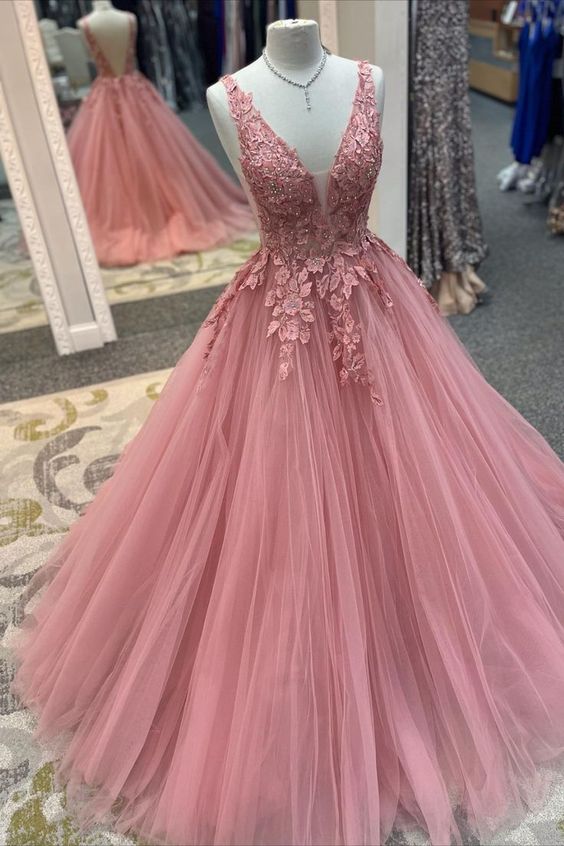 dressimeA Line Tulle V Neck Long Prom Dresses With Appliques