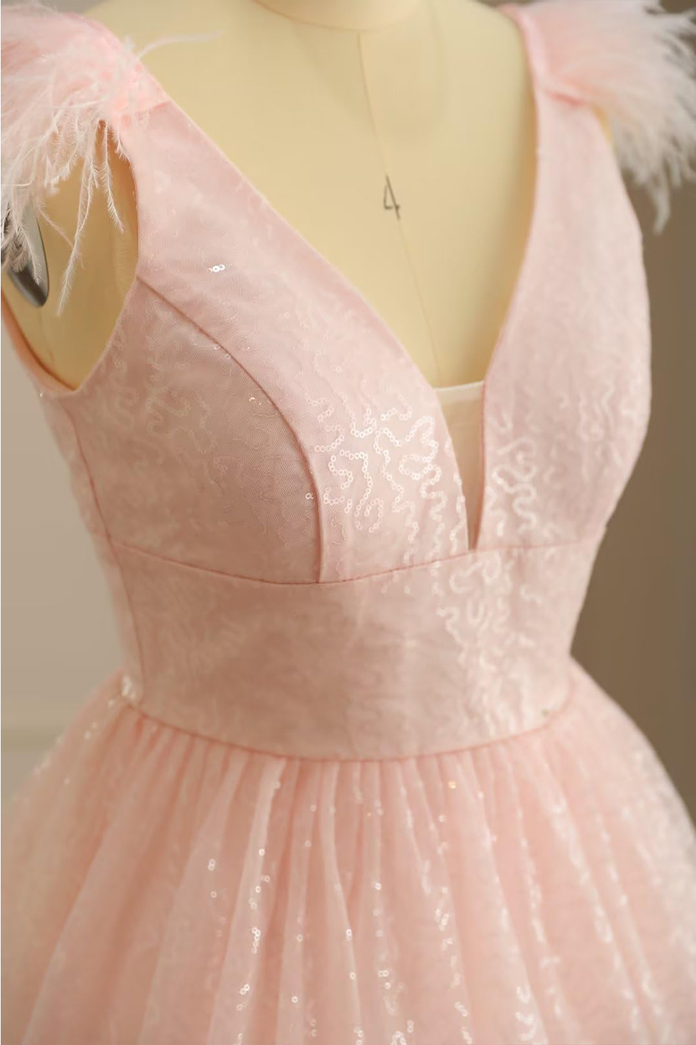 dressimeA Line V Neck Feather Homecoming Dress, Tulle Short Cocktail Dresses