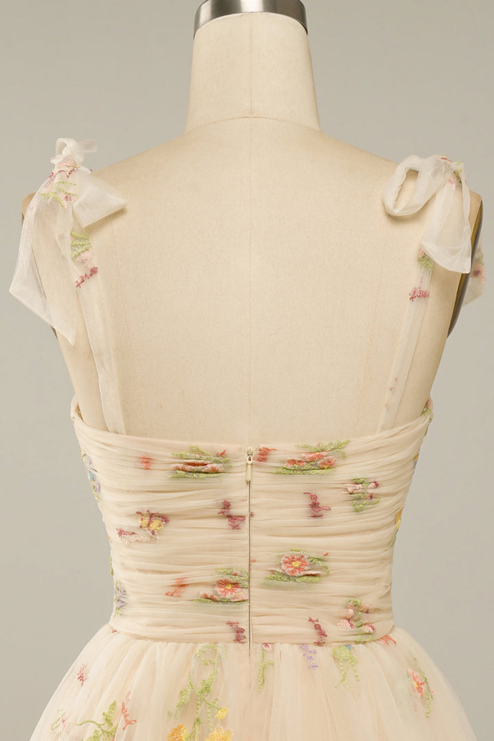 dressimeCharming A-Line Tulle Floral Appliques Sweetheart Short Homecoming Dress