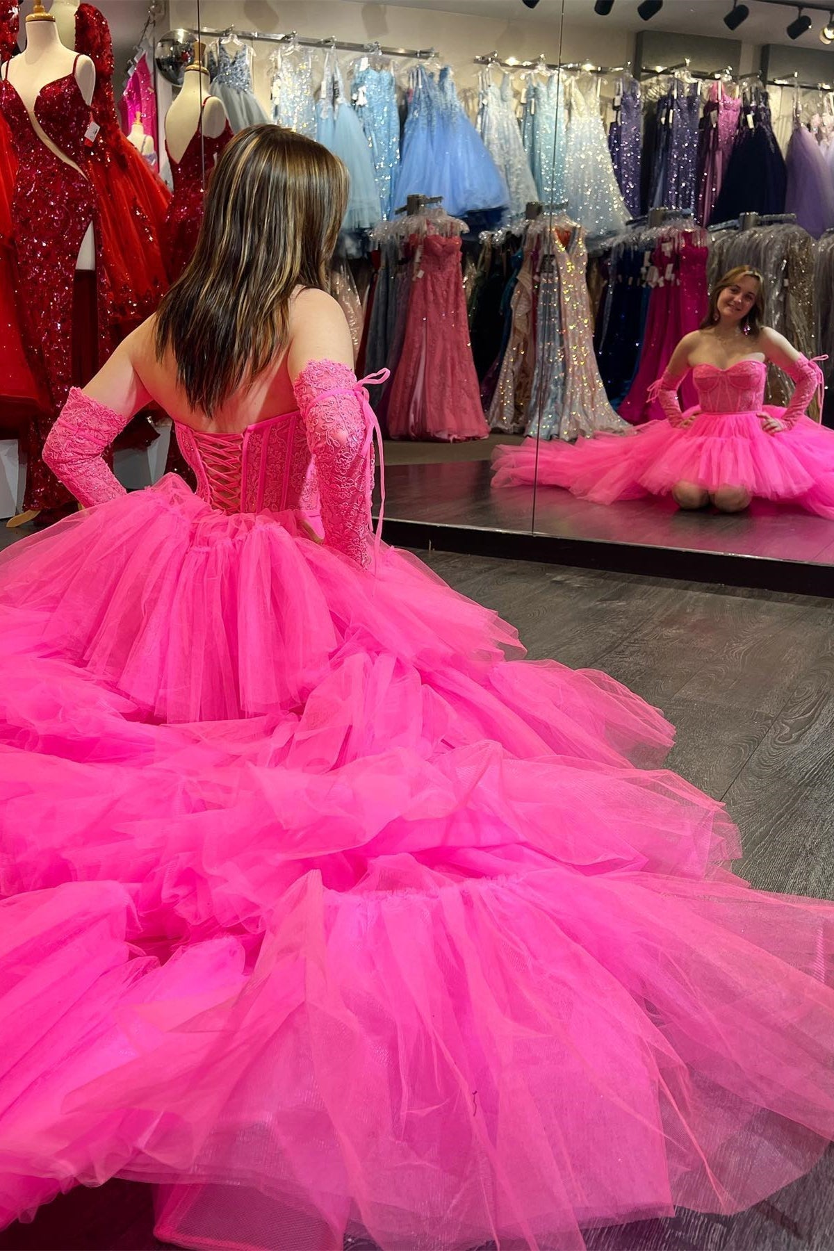 dressimeCharming A-line Sweetheart Tulle High Low Appliques Tiered Prom Dresses