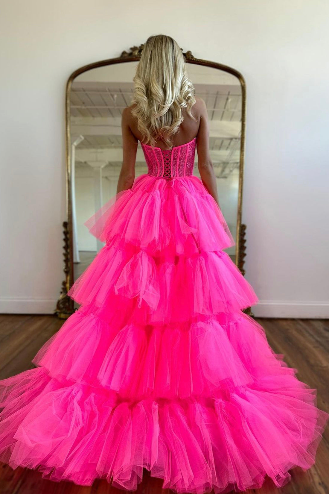 dressimeCharming A-line Sweetheart Tulle High Low Appliques Tiered Prom Dresses