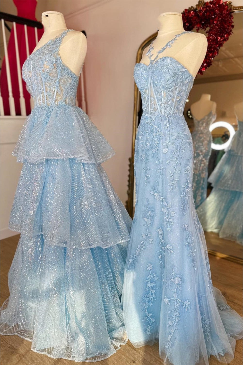 dressimeHot Mermaid Halter Lace Prom Dresses With Appliques