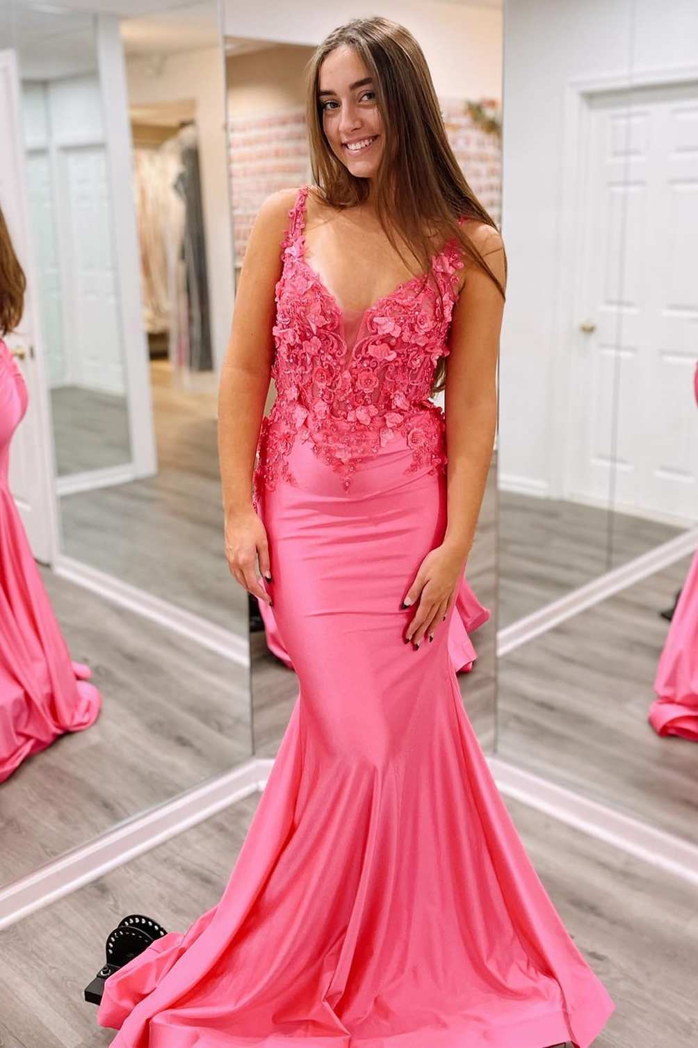 dressimeMermaid V Neck 3D Floral Lace Backless Trumpet Prom Dress