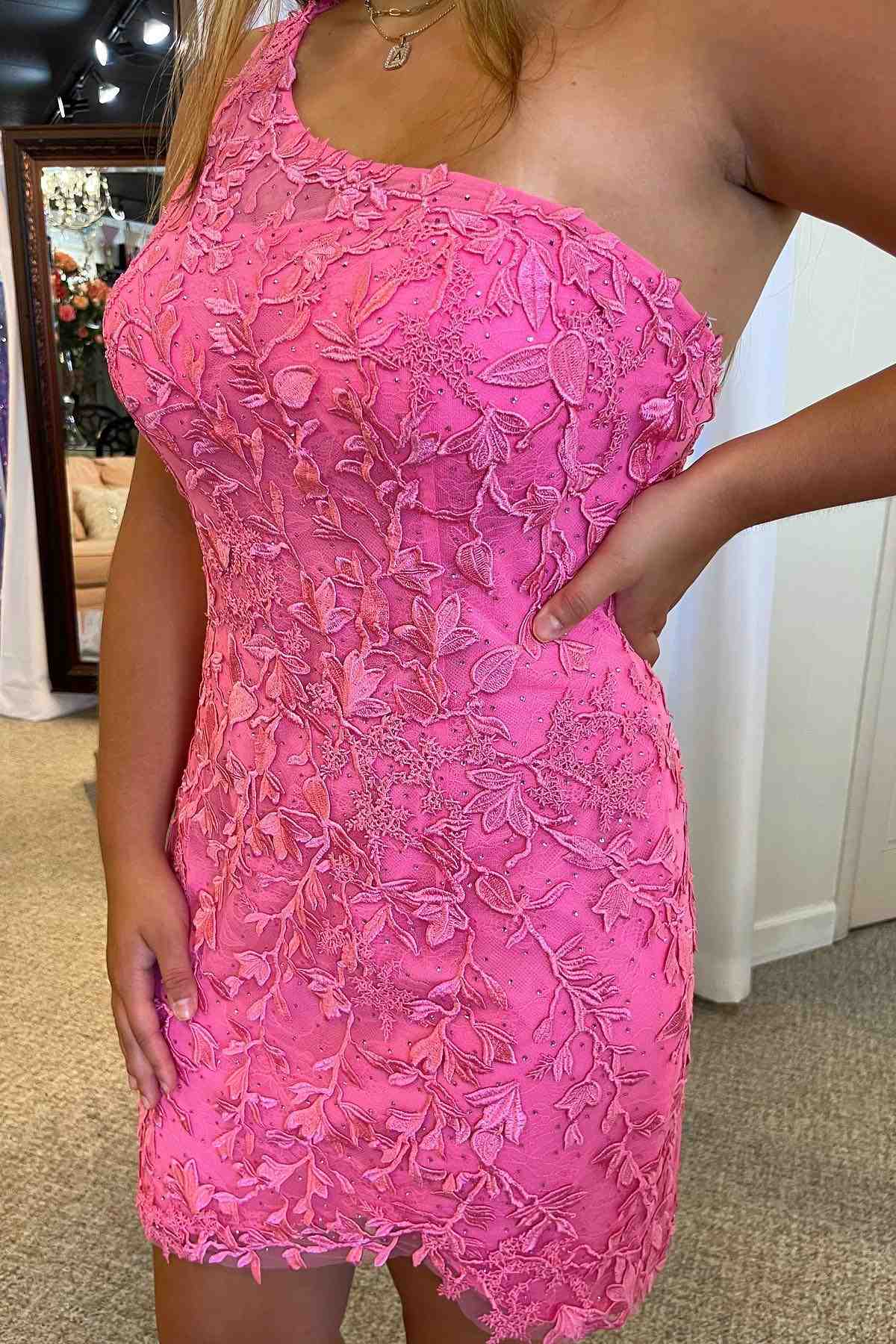 dressimeOne Shoulder Sheath Spandex Bodycon Homecoming Dress With Applique Cocktail Dresses