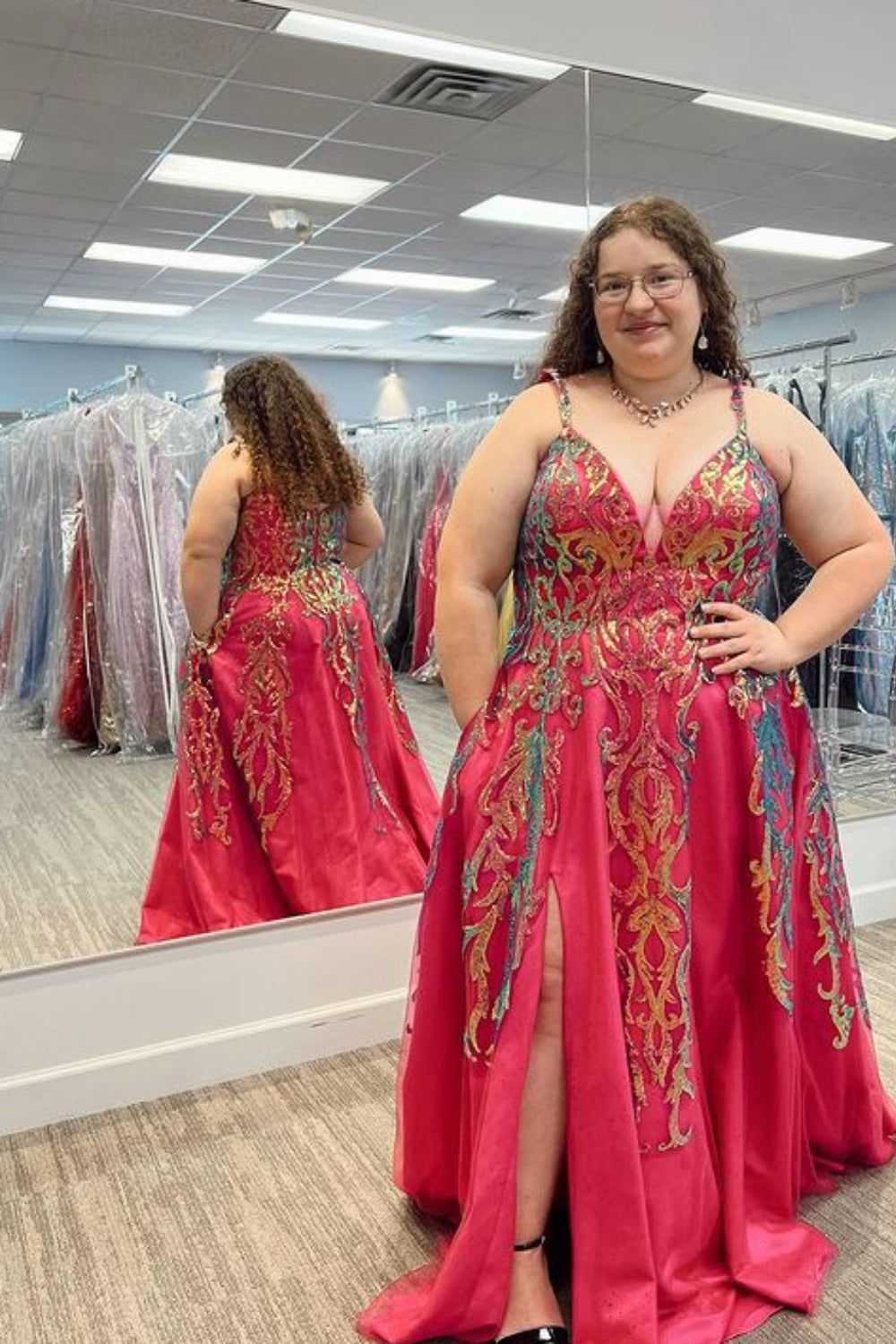 Dressime Plus Size A Line Straps Slit Long Prom Dress With Appliques – dressime Dressime Plus Size A Line Straps Slit Long Prom Dress With Appliques – dressime