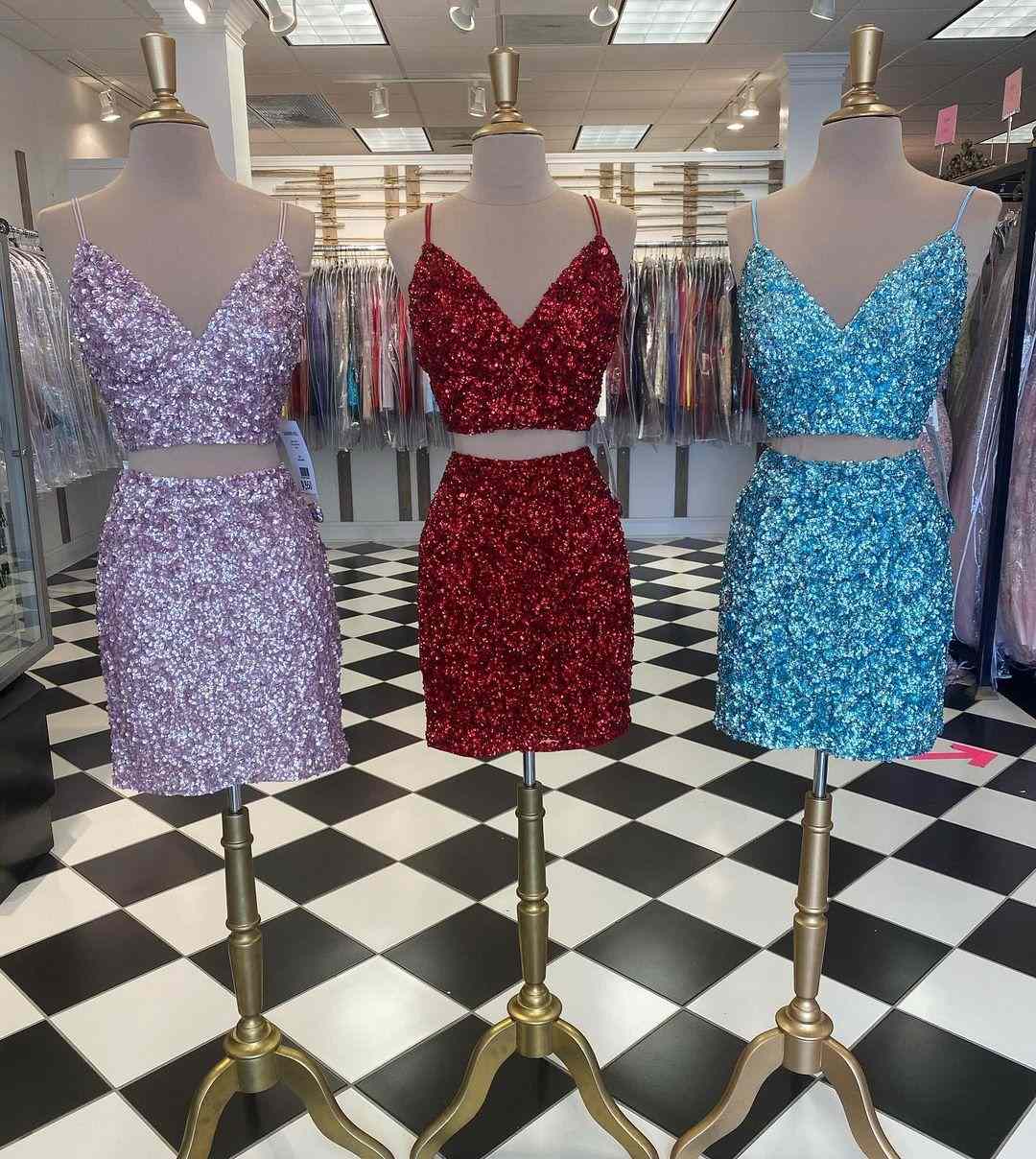 dressimeSequins Two Pieces Homecoming Dresses V-Neck Knee-Length Cocktail Dresses