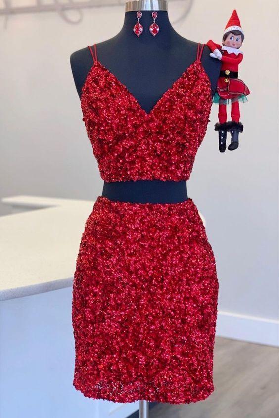 dressimeSequins Two Pieces Homecoming Dresses V-Neck Knee-Length Cocktail Dresses
