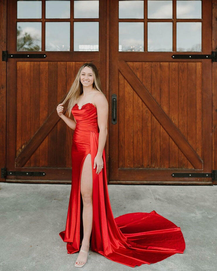 dressimeSheath Sweetheart Satin Split Prom Dresses with Attached Train