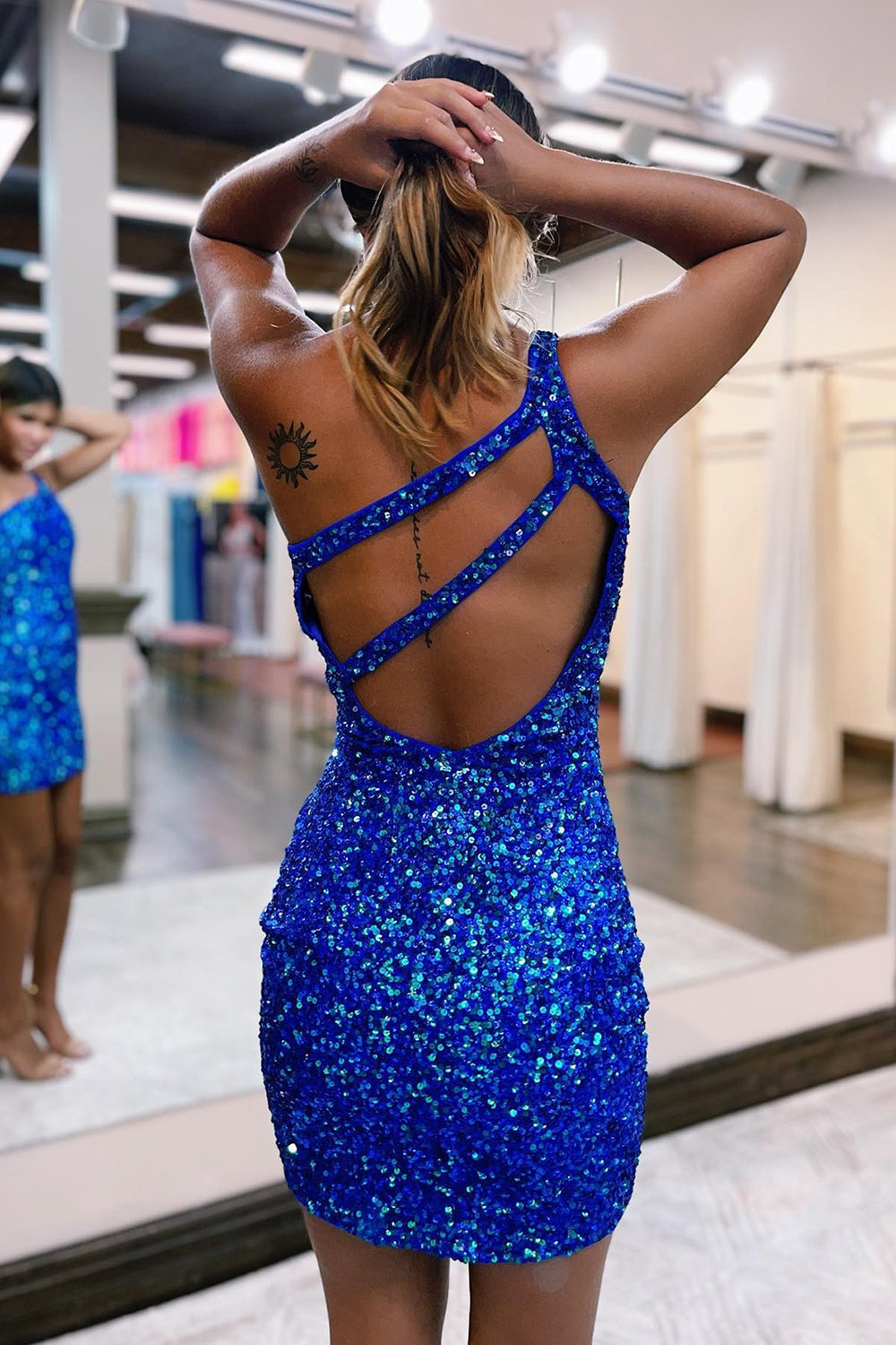 dressimeStunning Hot Sale Sheath One Shoulder Sequins Mini Dress Homecoming Dresses