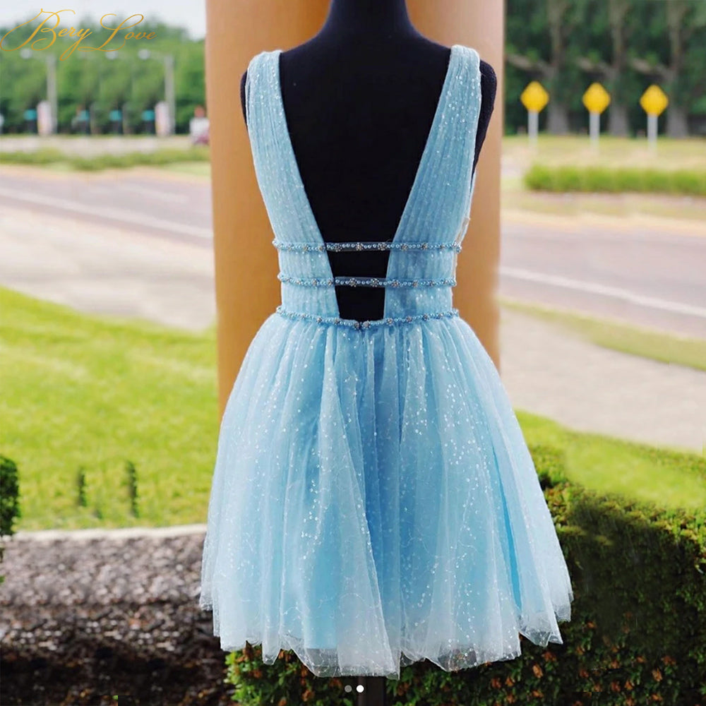dressimeV Neck A Line Homecoming Dresses Tulle With Beading Short/Mini