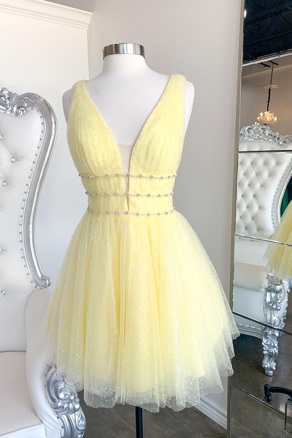 Dressime V Neck A Line Homecoming Dresses Tulle With Beading Short/Mini dressime