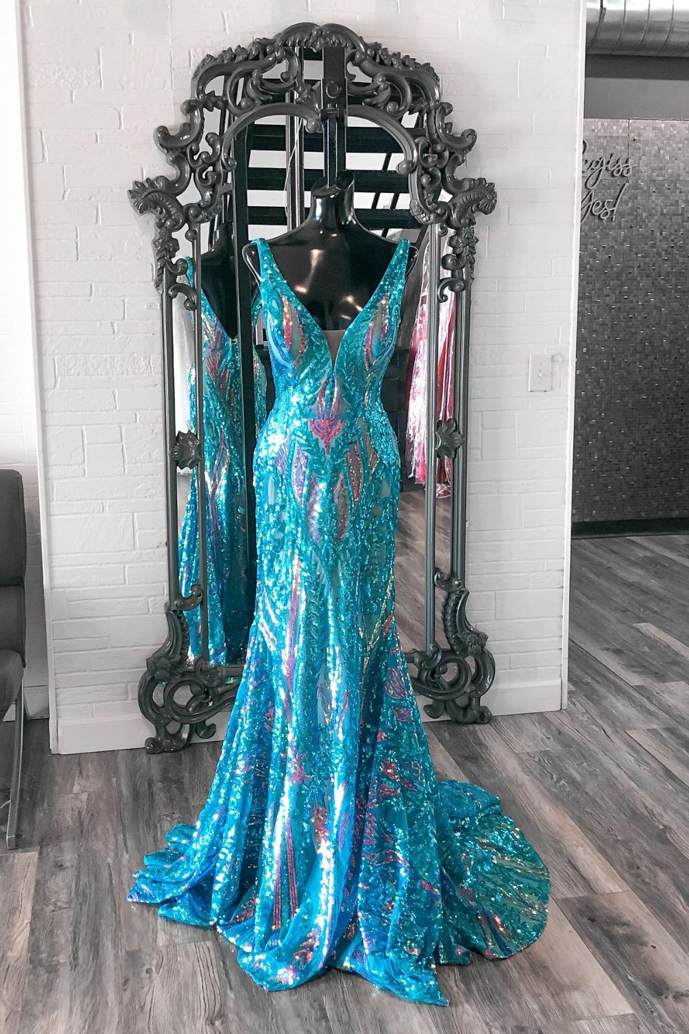 Dressime Mermaid Sequin Lace V Neck Long Prom Dress