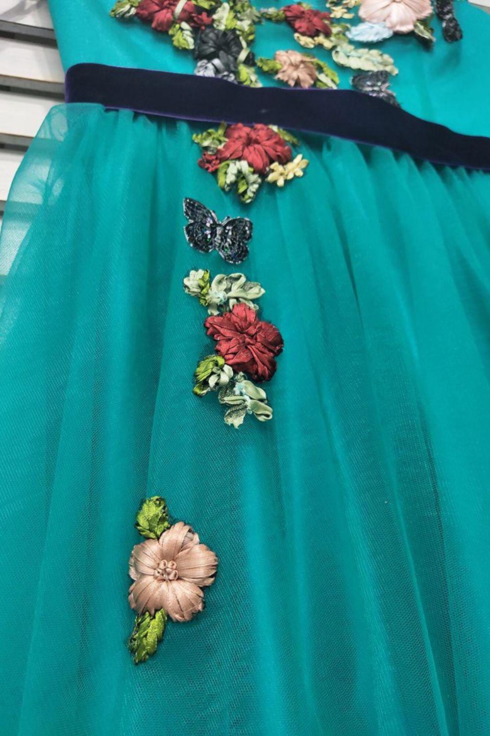 Dressime Elegant V-Neck Teal Long Prom Dress with Embroidery