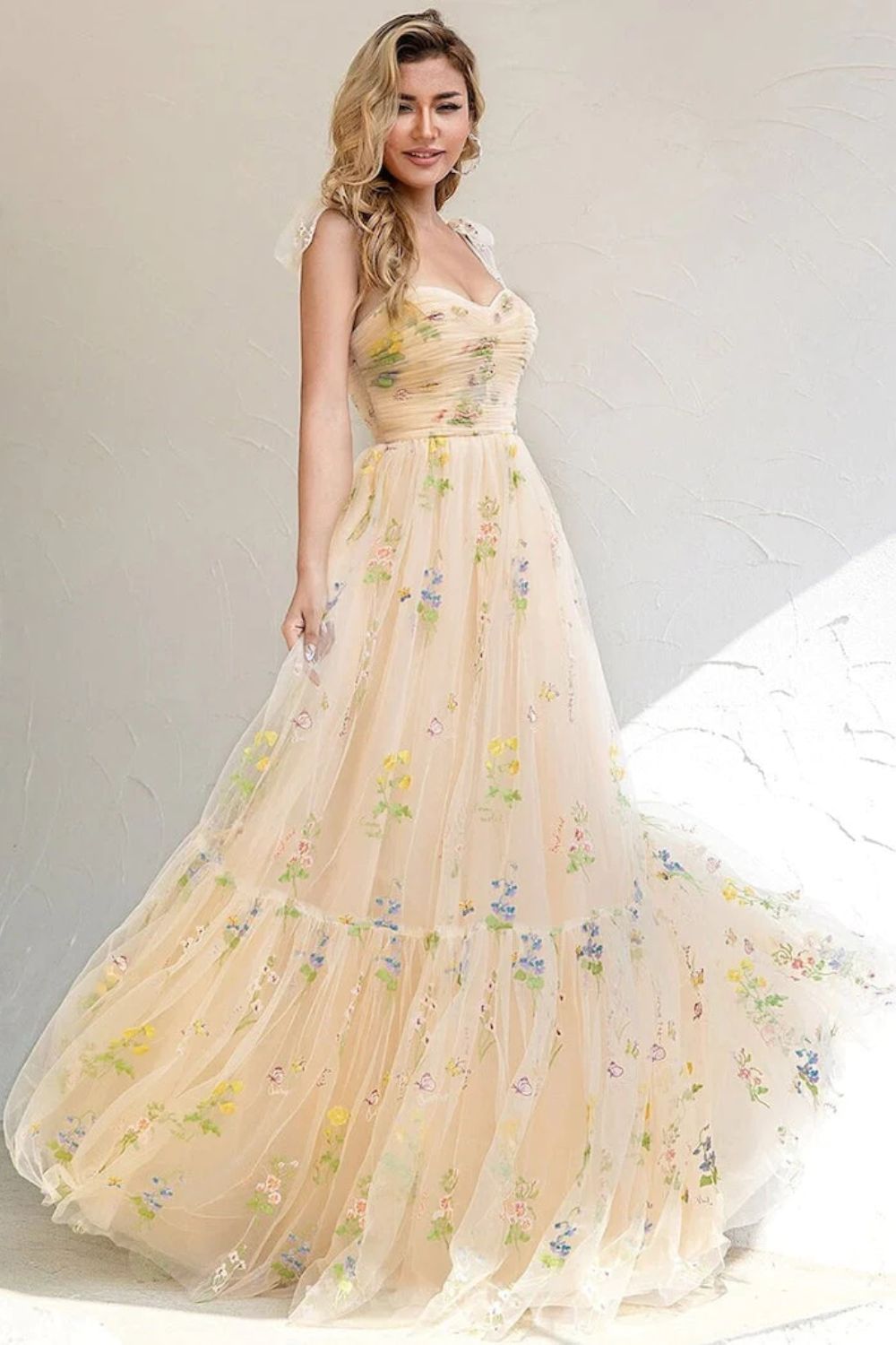 Dressime Chic  A Line Spaghetti Straps Floral Long Prom Dress with Appliques