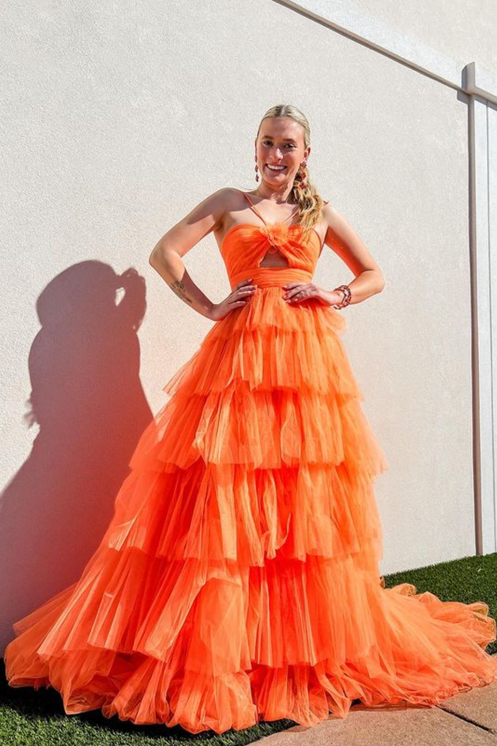 Dressime A-Line Halter keyhole Tulle Tiered Long Prom Dress dressime