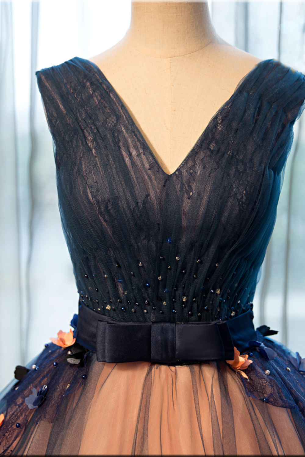 Dressime Ball Gown V Neck Tulle Appliques Lomg Princess Dress dressime