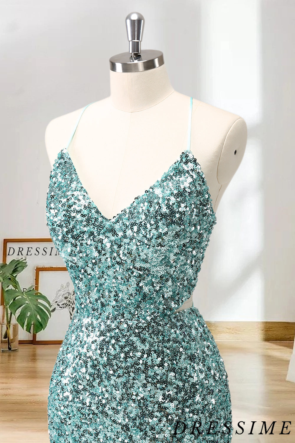 Dressime Sparkly Bodycon V Neck Sequin Homecoming Dress with Slit dressime