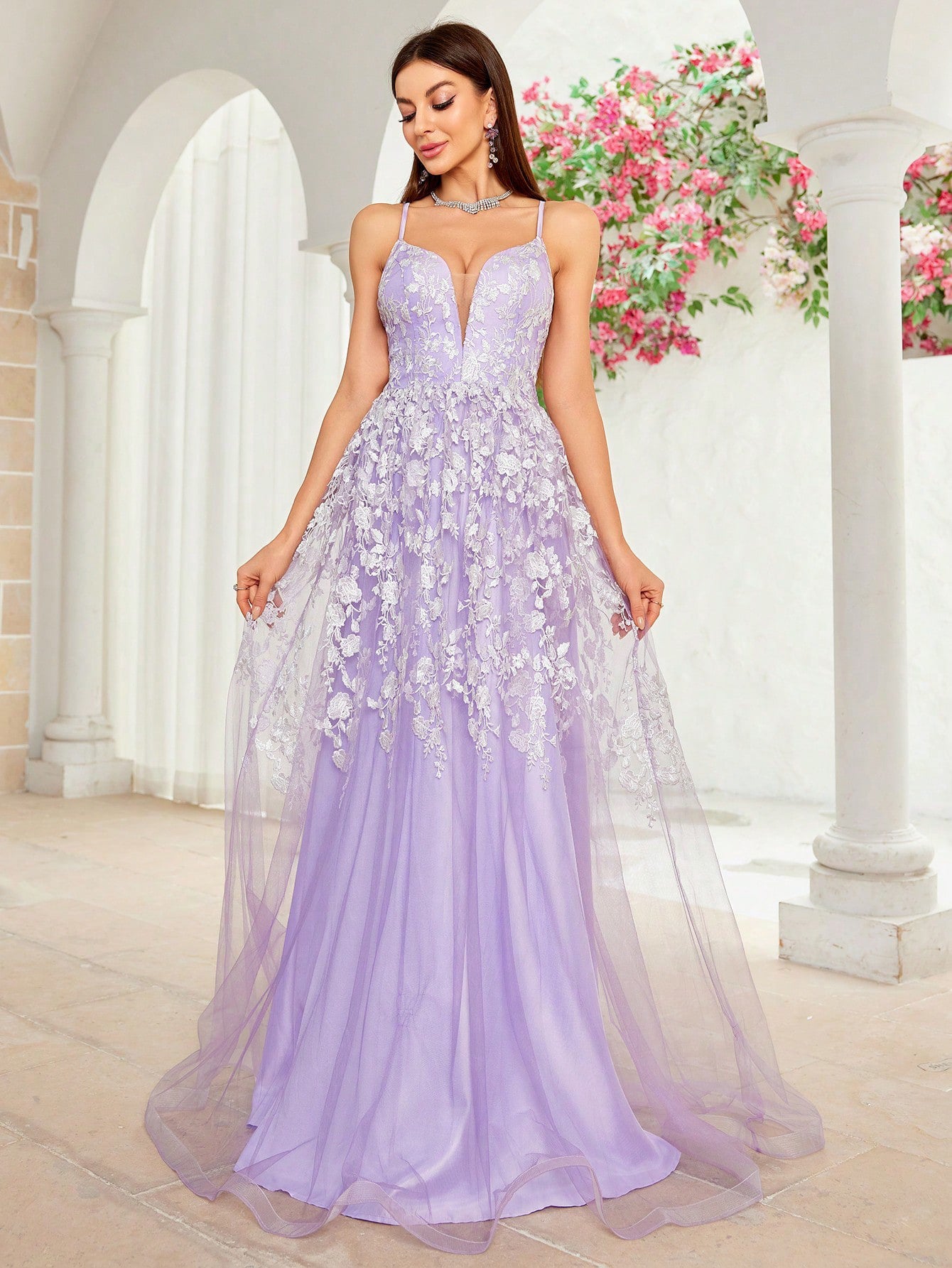 Dressime Elegant A Line Spaghetti Straps Tulle Appliques Long Formal Dress