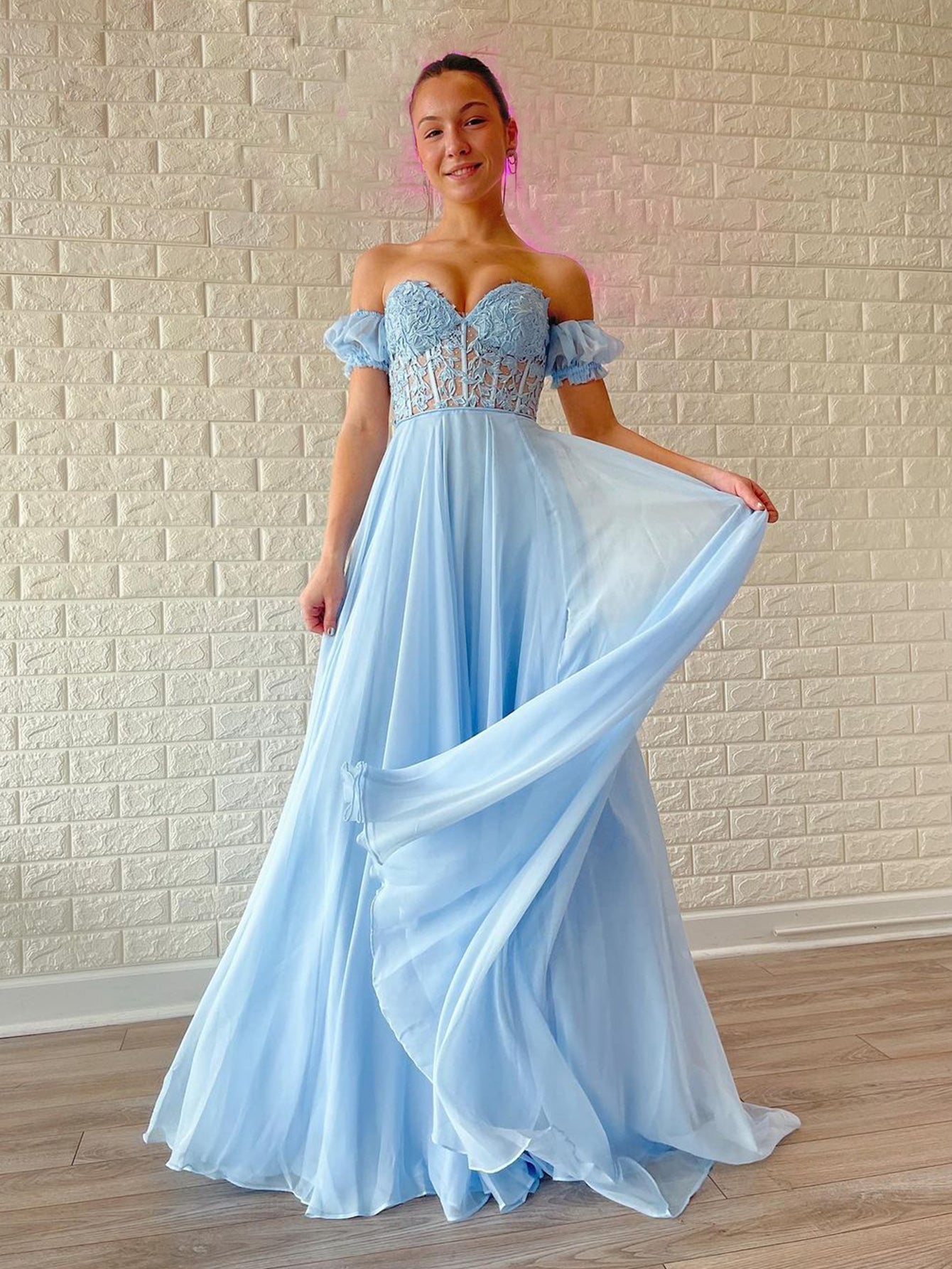 dressimeA-Line Chiffon Applique Sweetheart Prom Dress with Puff Sleeves 