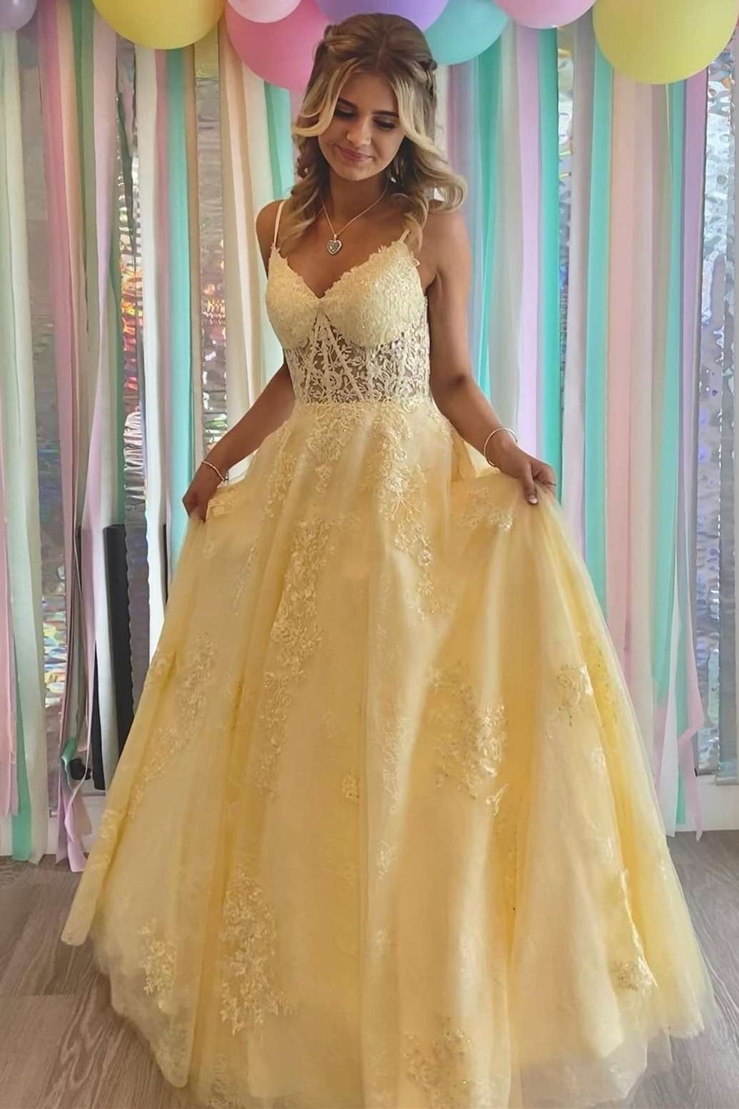 dressimeDressime A Line Princess V-Neck Tulle Long Prom Dress With Appliques 
