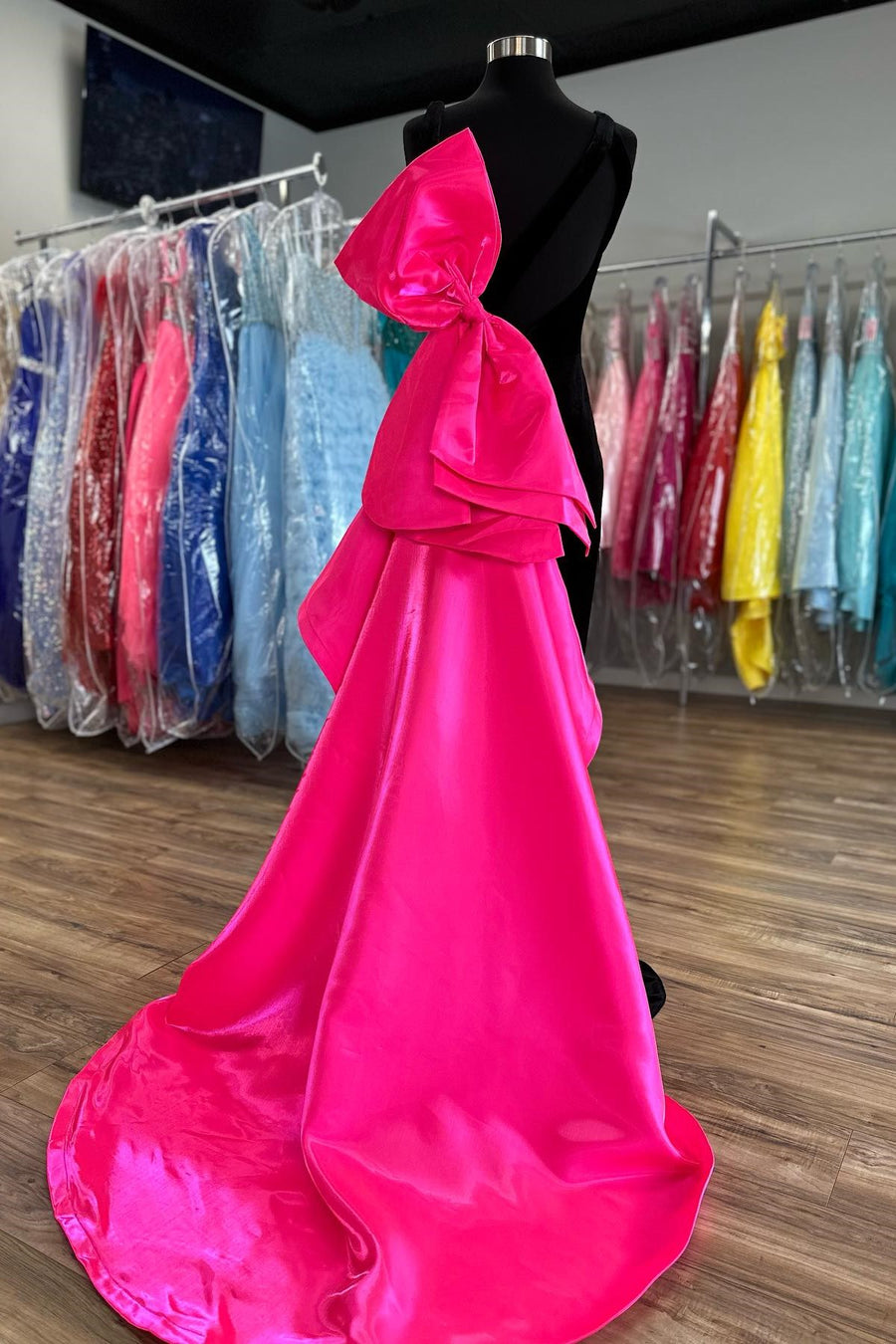 Dressime Mermaid V Neck Velvet Bow-Back Long Prom Dress with Slit